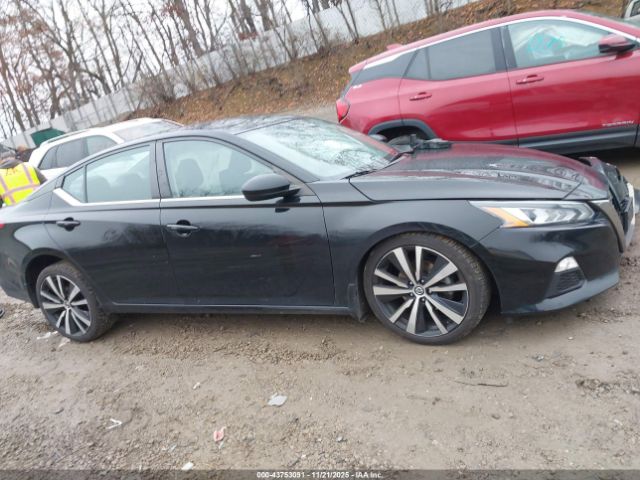 Nissan Altima Sr Fwd Image 13