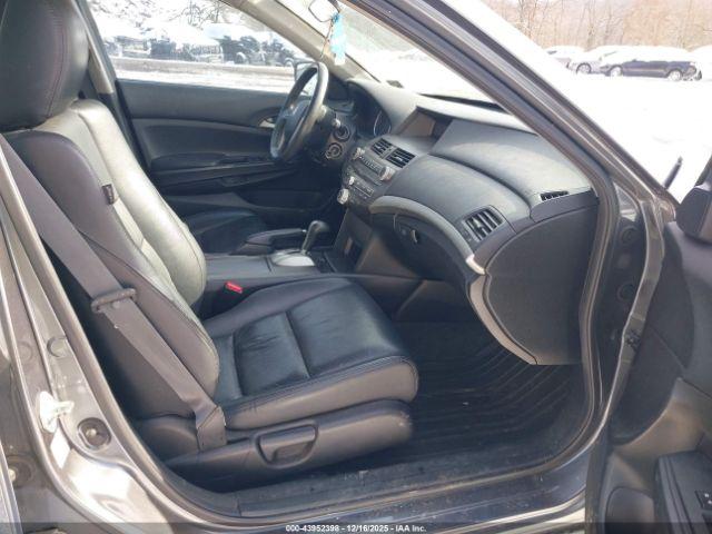 Honda Accord 2.4 Se Image 8