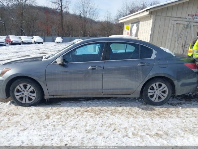 Honda Accord 2.4 Se Image 9
