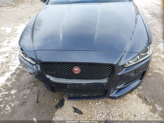 Jaguar XE 20d R-sport Image 5