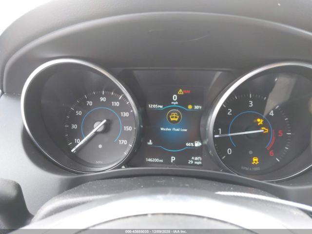 Jaguar XE 20d R-sport Image 13