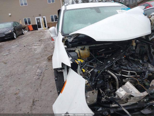 Chrysler Pacifica Touring L Image 7