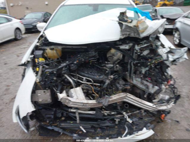 Chrysler Pacifica Touring L Image 14