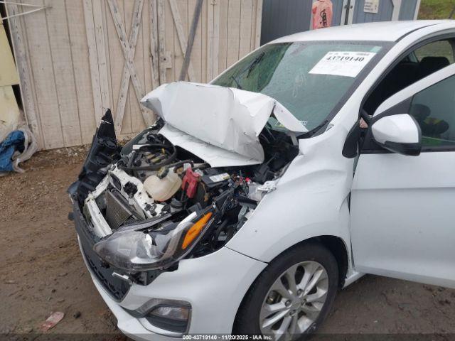 Chevrolet Spark Fwd 1lt Automatic Image 5