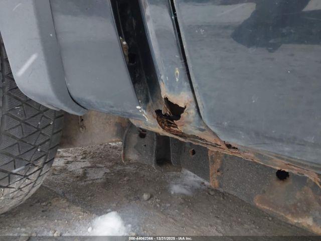 Ford Explorer Xlt Image 13