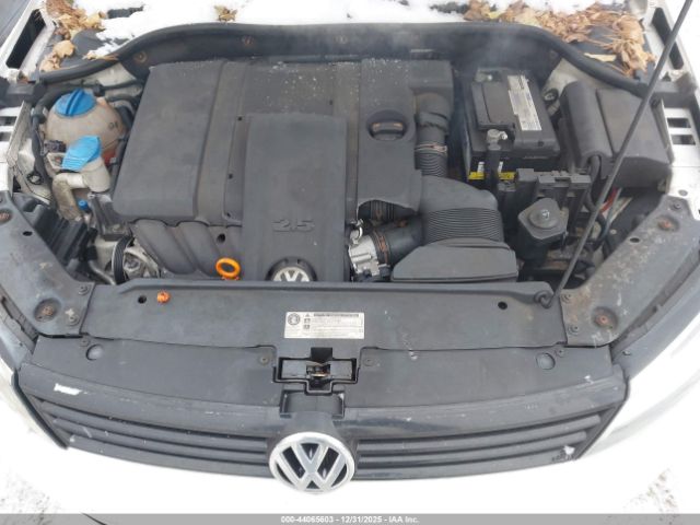 Volkswagen Jetta 2.5l Se Image 12