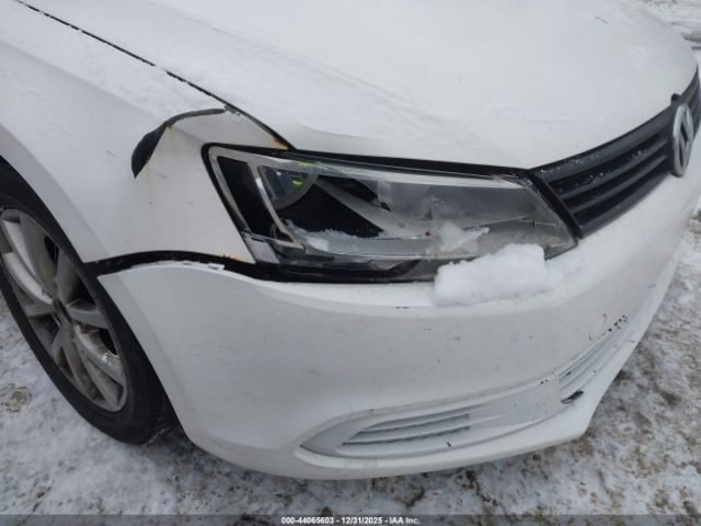 Volkswagen Jetta 2.5l Se Image 10