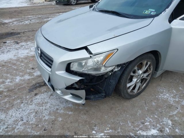 Nissan Maxima 3.5 S Image 14