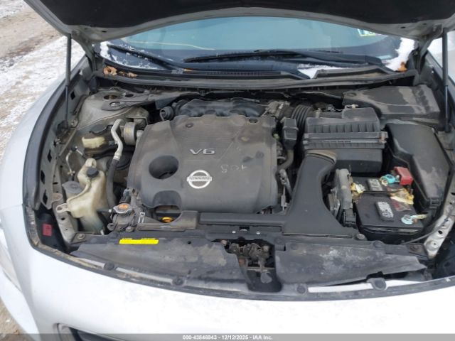 Nissan Maxima 3.5 S Image 12