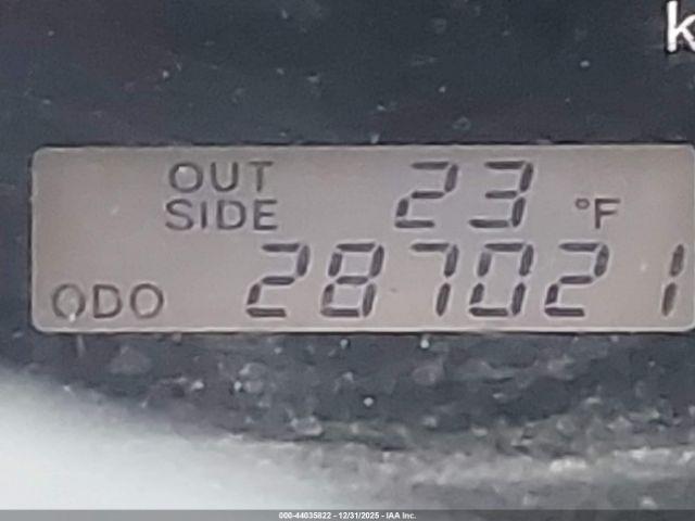 Toyota Corolla Le Image 3