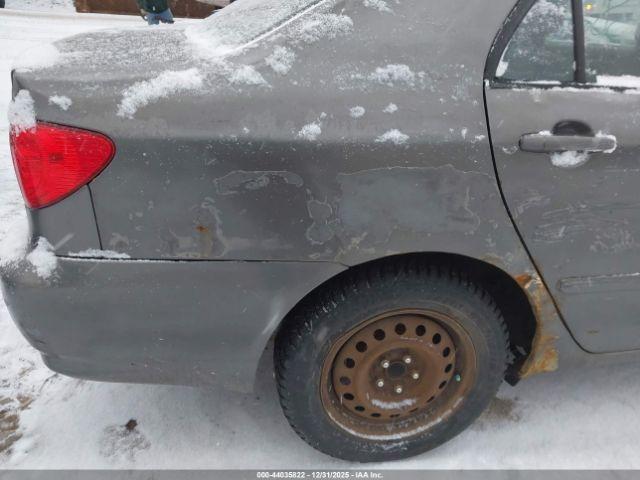 Toyota Corolla Le Image 12