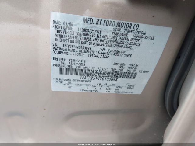 Ford Five Hundred Limited Image 14