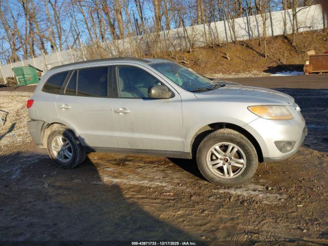 Hyundai SANTA FE Gls Image 14