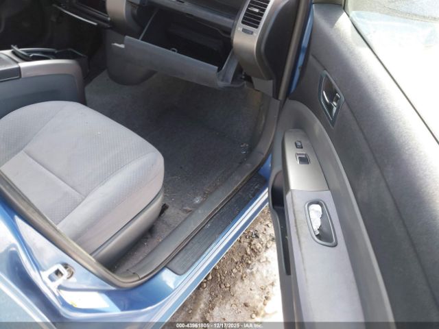 Toyota Prius Image 11