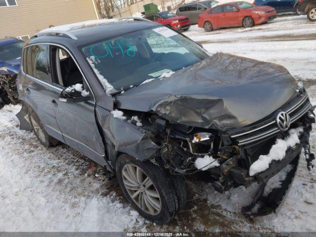  Salvage Volkswagen Tiguan
