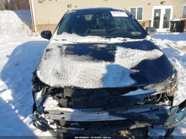 Toyota Corolla Se Image 16