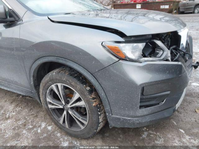 Nissan Rogue Sv Image 6