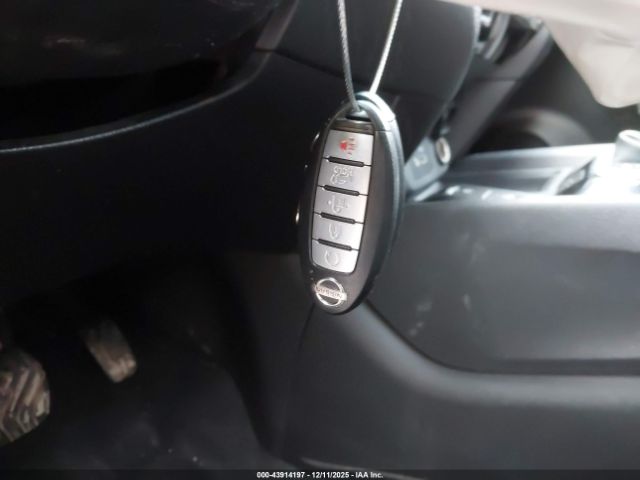 Nissan Rogue Sv Image 16