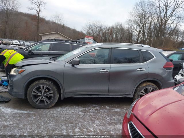 Nissan Rogue Sv Image 9