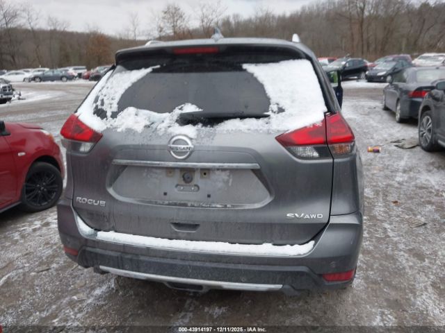 Nissan Rogue Sv Image 8