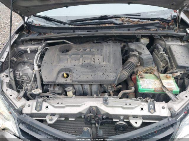 Toyota Corolla Le Image 16