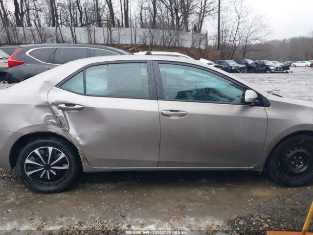 Toyota Corolla Le Image 2