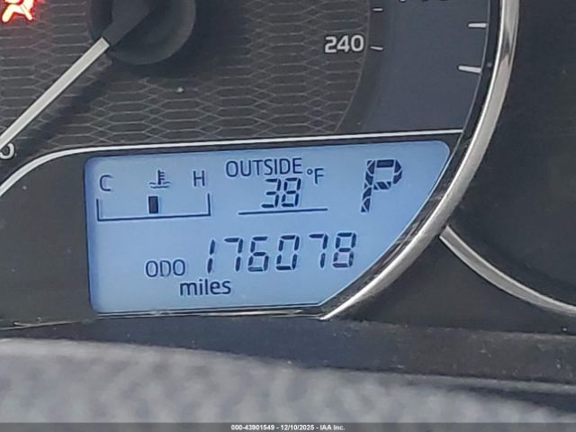 Toyota Corolla Le Image 5