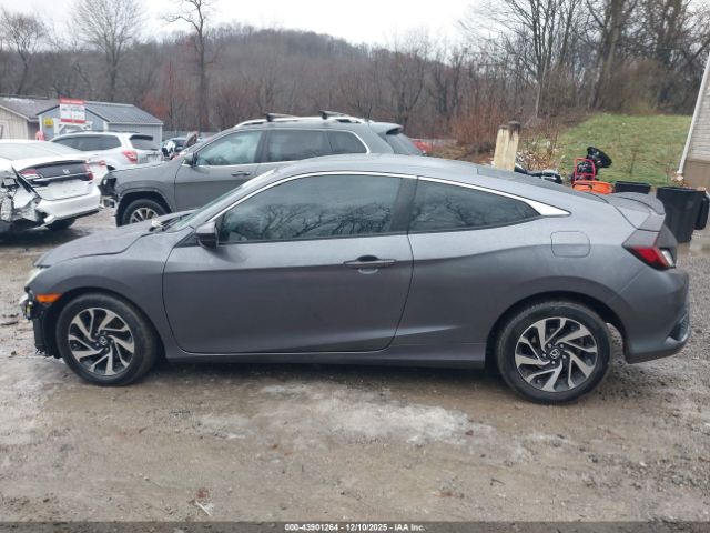 Honda Civic Lx-p Image 8