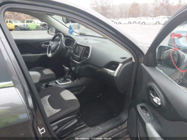 Jeep Cherokee Latitude Image 10