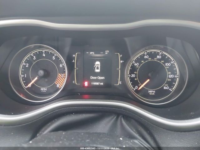 Jeep Cherokee Latitude Image 6