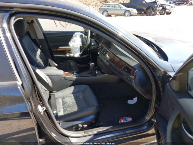 BMW 3 Series Xdrive Image 16