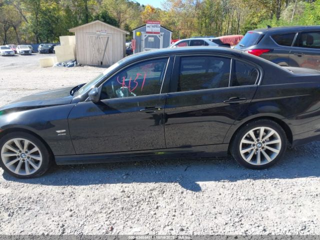 BMW 3 Series Xdrive Image 9