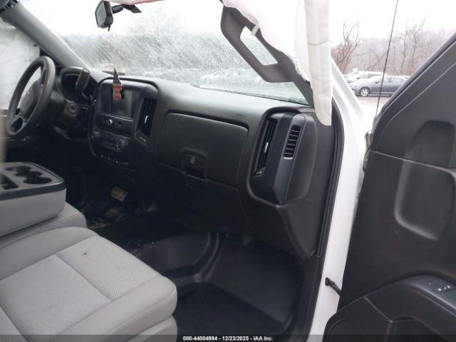 Chevrolet Silverado 1500 Ls Image 17