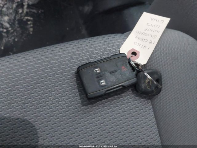 Chevrolet Silverado 1500 Ls Image 19