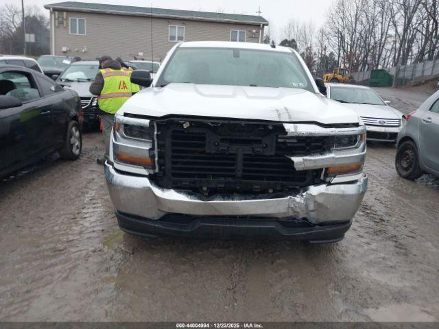 Chevrolet Silverado 1500 Ls Image 18