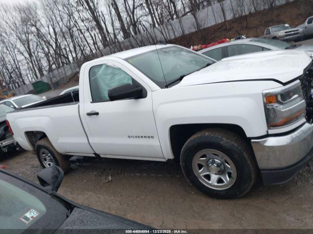 Chevrolet Silverado 1500 Ls Image 11