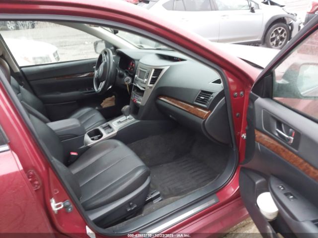 Subaru Legacy 2.5i Limited Image 6