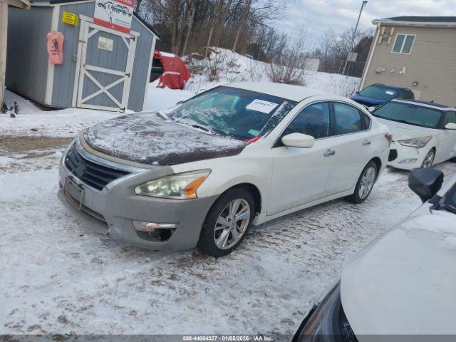 Nissan Altima 2.5 S Image 8