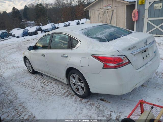 Nissan Altima 2.5 S Image 10