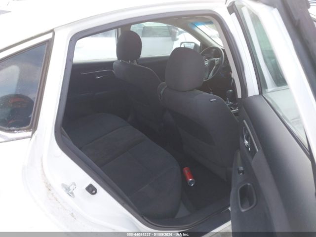 Nissan Altima 2.5 S Image 3