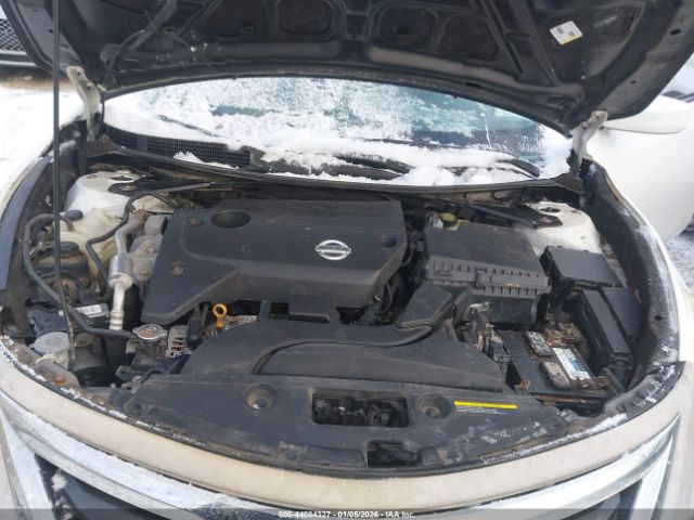 Nissan Altima 2.5 S Image 4