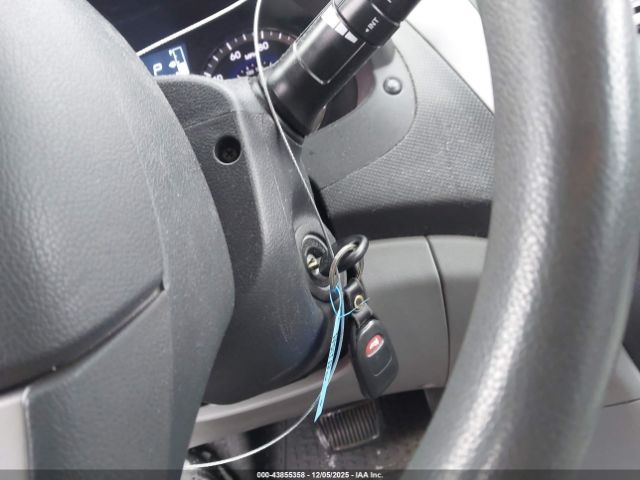 Hyundai ACCENT Gls Image 11