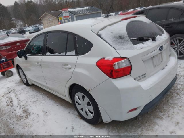 Subaru Impreza 2.0i Image 12