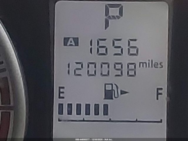 Subaru Impreza 2.0i Image 14