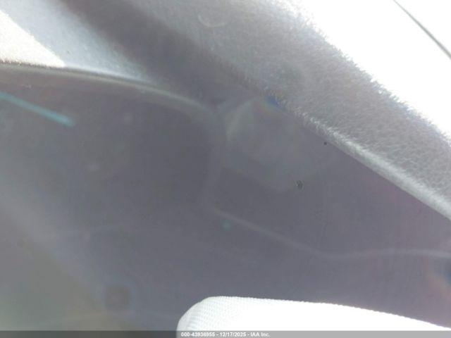 Ford Transit Xlt Image 7