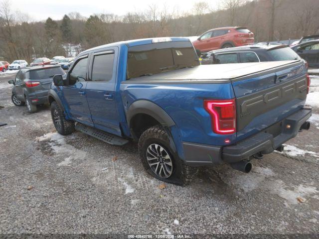 Ford F-150 Raptor Image 13