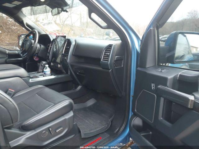 Ford F-150 Raptor Image 14