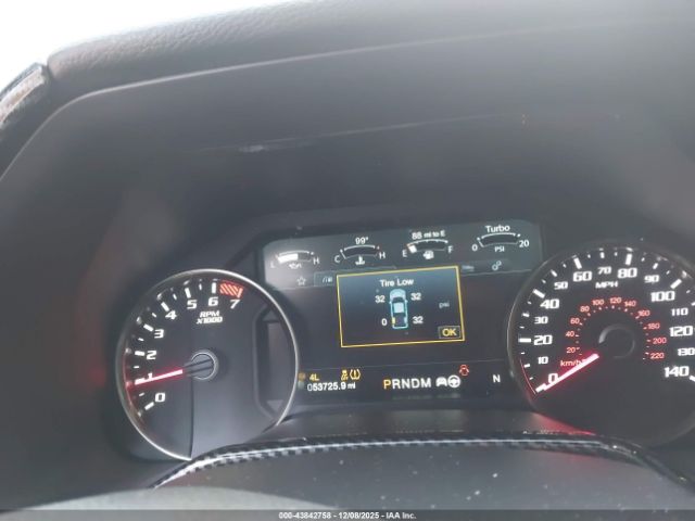 Ford F-150 Raptor Image 11