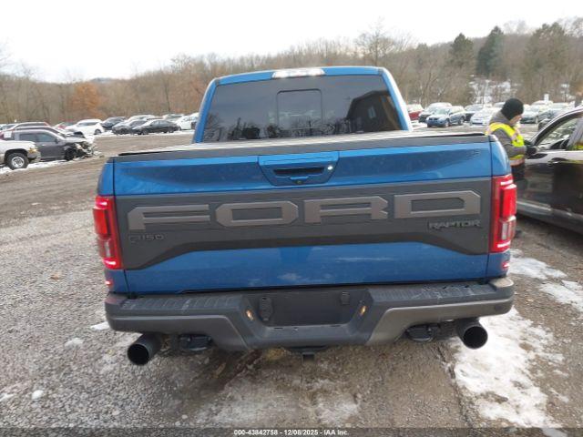 Ford F-150 Raptor Image 7