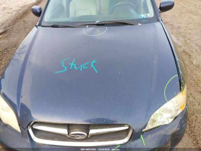 Subaru Legacy 2.5i Image 7